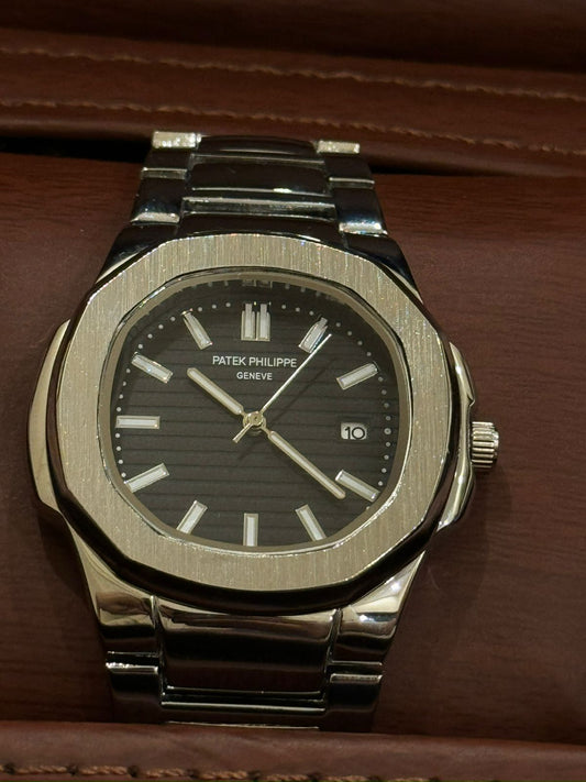 Patek Philippe Nautilus Black Dial Stainless Steel